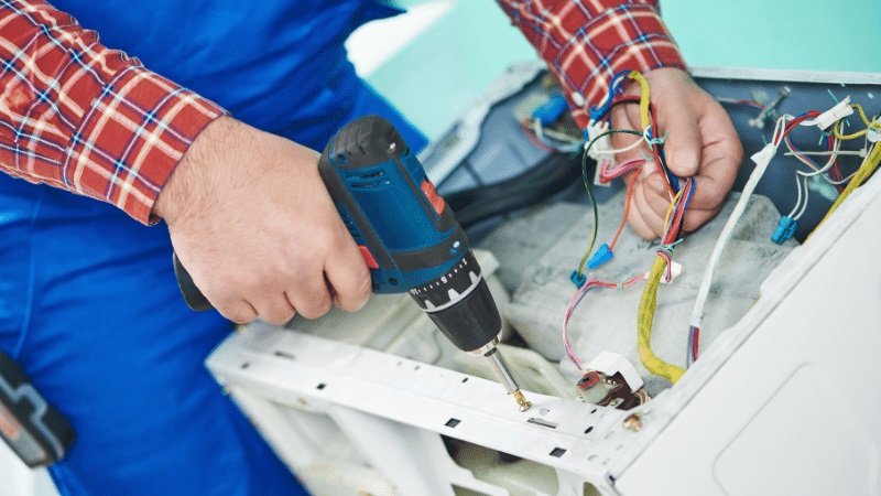 Turgutlu Çetintaş Çetintaş çamaşır makinesi kart tamiri – Su almama arızası orijinal parça ile giderildi. - Teknik servis örneği